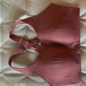 Lululemon Air Support Sports Bra size 36DDD Gently used